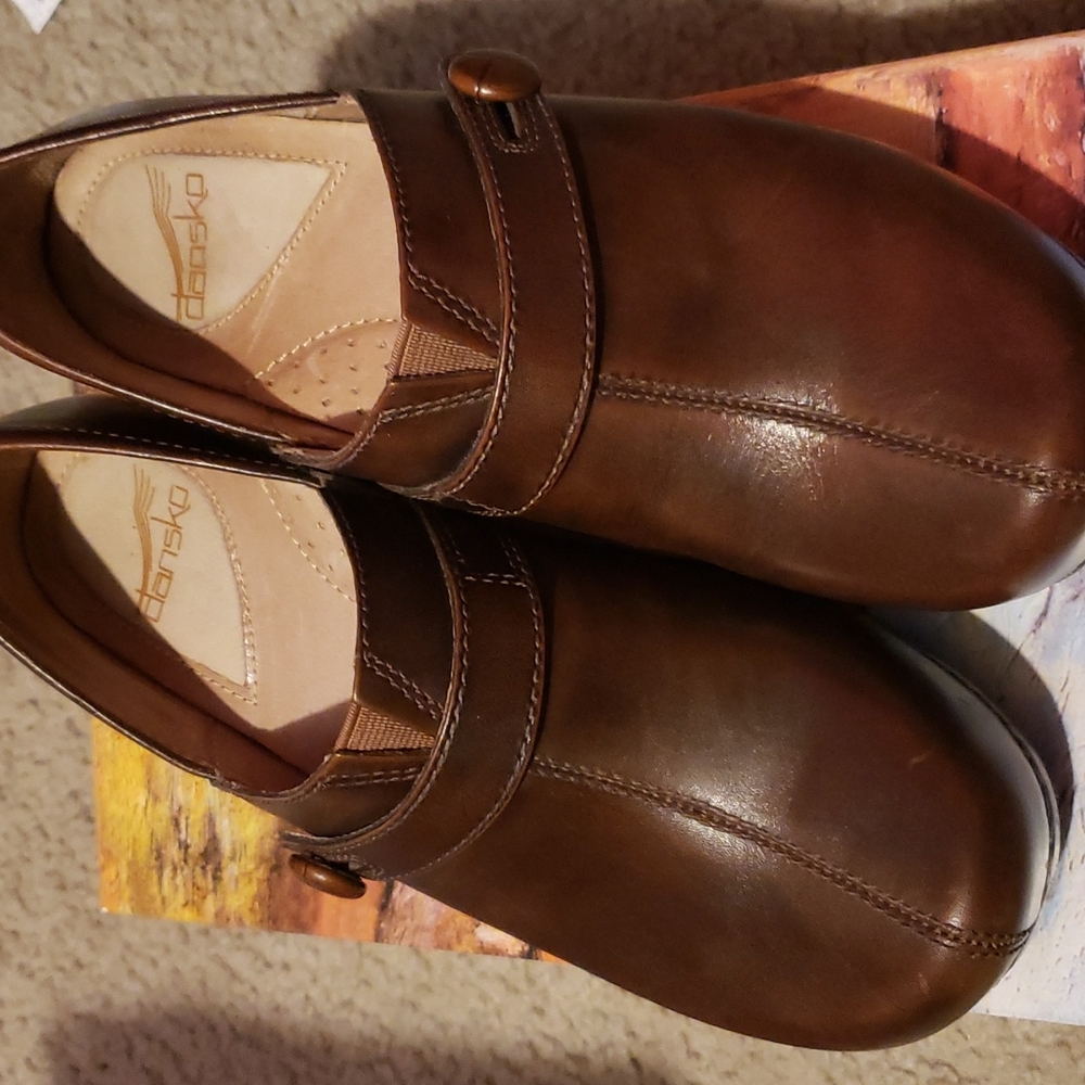 Dansko Solstice brown leather clogs wedge heel shoes EUC US 9 EU 39